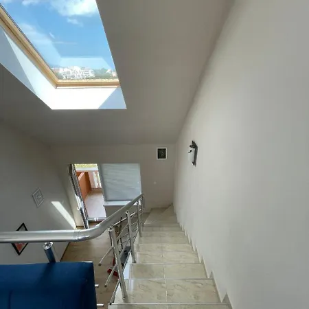 Sea Diamond 2 Apartman *