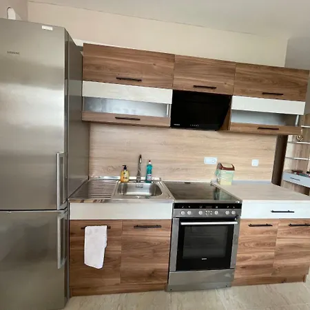 شقة Sea Diamond 2 *