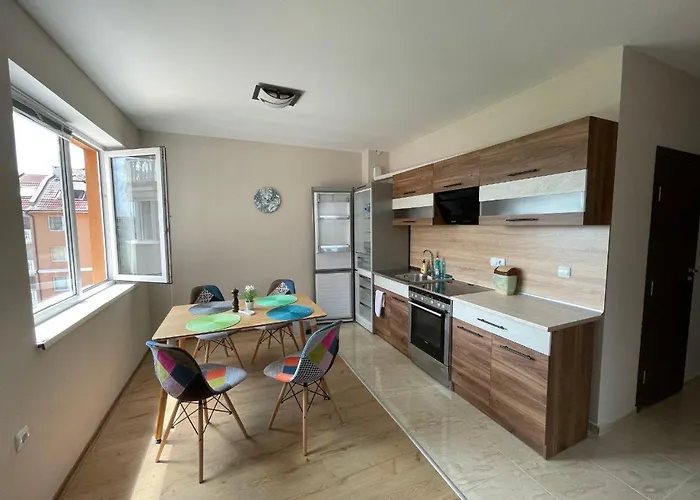 Sea Diamond 2 * סאני ביץ'